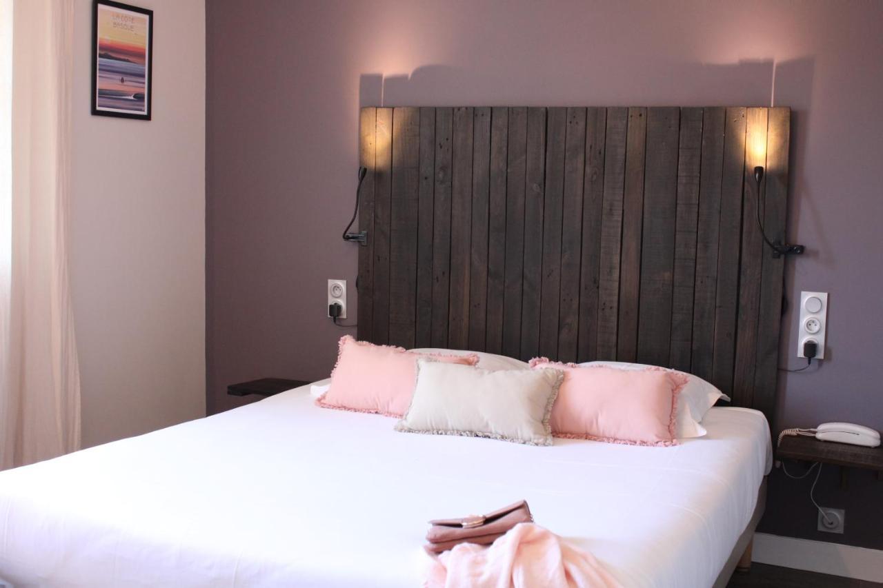 LOGIS Hôtel St Sylvestre Aldudes Eksteriør bilde